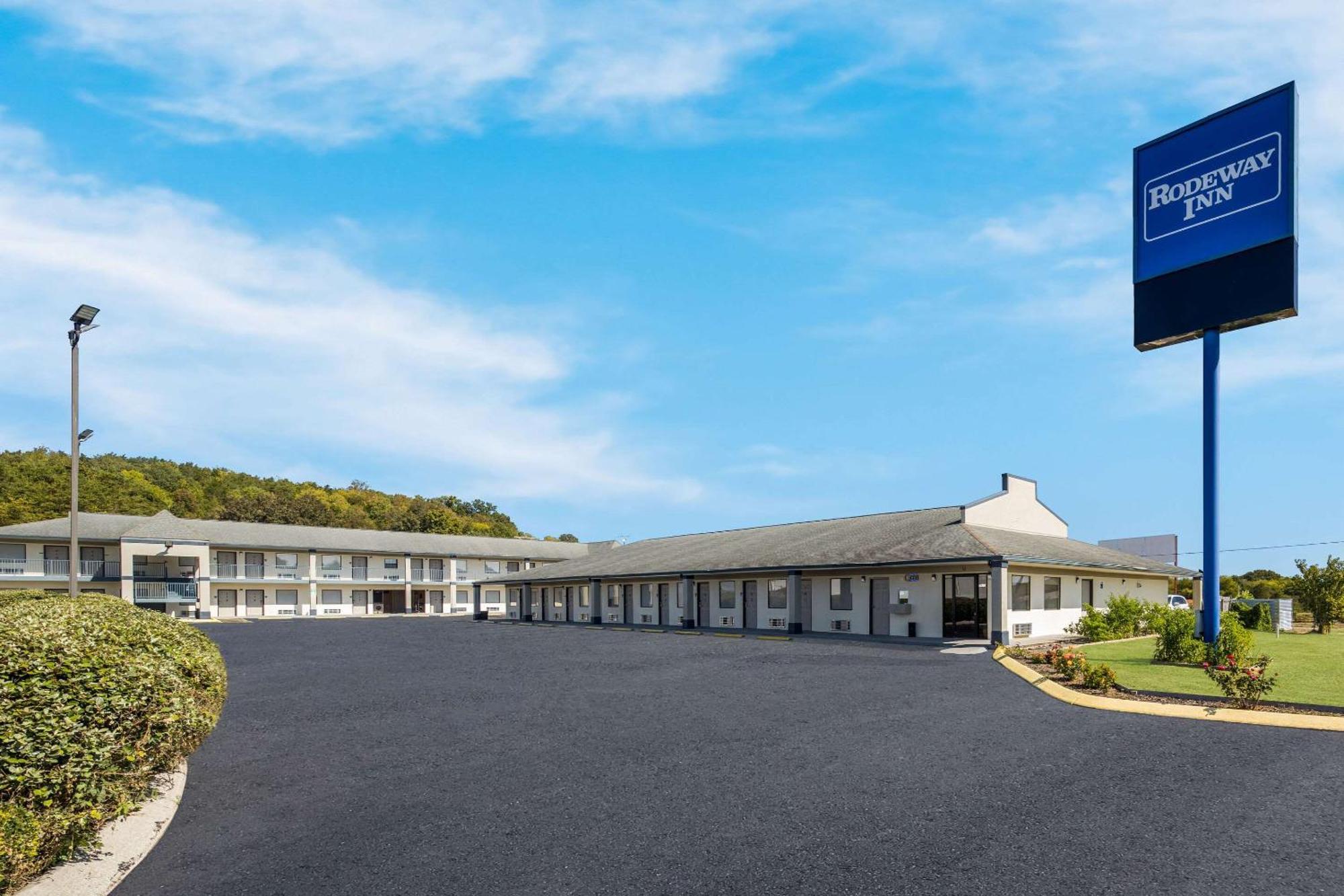 Rodeway Inn Elkton Exterior foto
